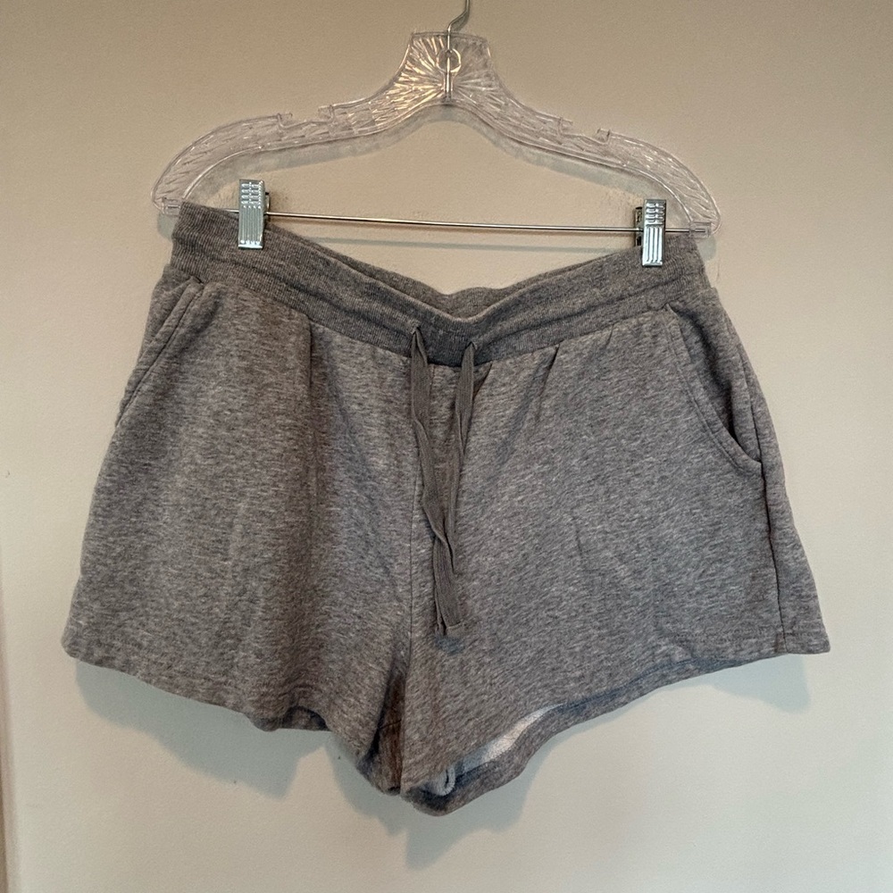 Colsie Heather Gray Athletic Shorts 189